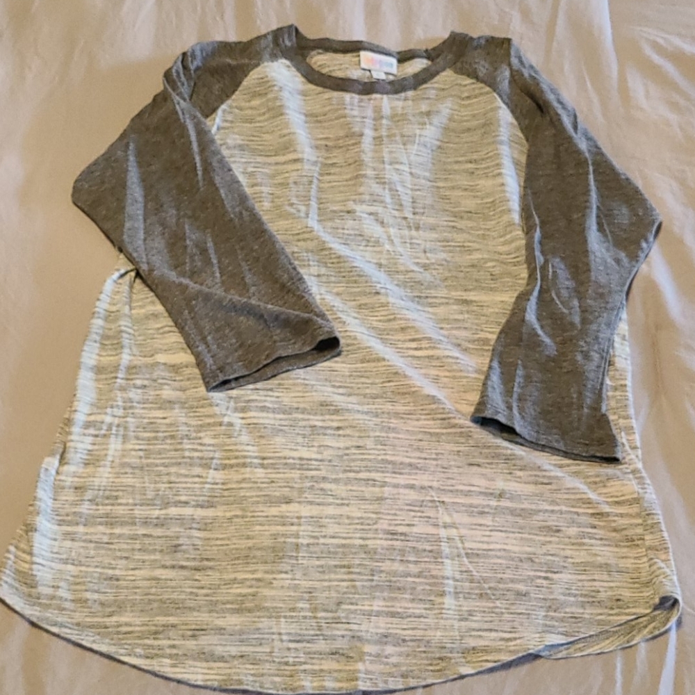 LULAROE baseball tee sz L